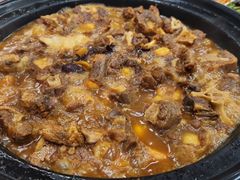 -闯关东牛排牛尾一锅香(海城店)