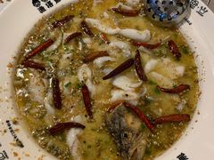 -渔语鱼新川菜Bistro(万象天地店)