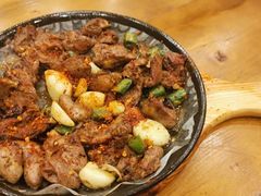 -老东镇啤酒屋海鲜加工·蒸汽海鲜·海鲜烧烤(台东店)