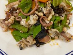 -宾朋海鲜饭庄(兴海路店)