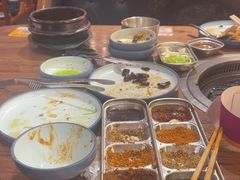 -明洞阿姨·韩式酱蟹烤肉·创意料理(三元桥店)