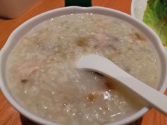 皮蛋瘦肉粥-甲乙饼·手工牛肉饼(东方广场店)