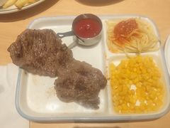 -菲滋意式餐厅(青悦城店)
