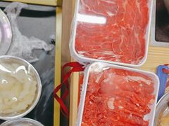 -杨老板·海鲜集市火锅·鲜切牛肉(中防万宝店)