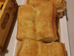 招牌超大油条-悦满楼·西关名点·湛江名菜(航空综合大厦店)