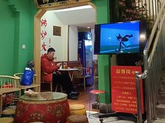 -沸炉重庆老火锅(军事博物馆店)