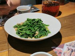 -黄泥岗·地道湖北菜(奥特莱斯店)