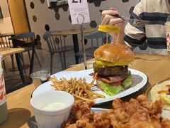 -HELLO 27 意面·沙拉·帕尼尼