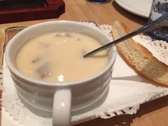 -必胜客(漕宝路店)