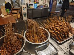 -峨眉一绝姐妹烧烤(峨眉花园店)