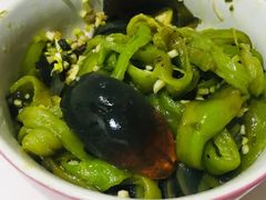 烧辣椒拌皮蛋-老湖南湘土菜馆(普阳街店)
