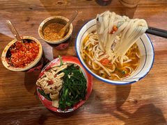 -矮子粉店1985·长沙米粉(湘春路店)