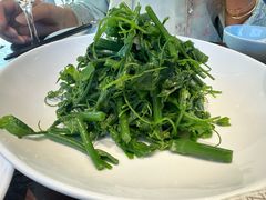 -湖畔鲁菜·二十年老字号餐厅(大明湖店)