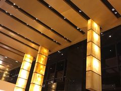 -上海龙之梦万丽酒店