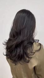 -MOVAN  HAIR莫凡匠人发型屋