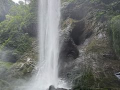 -龙水峡地缝景区