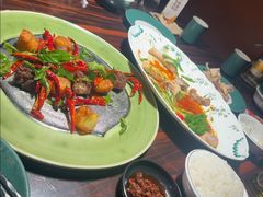 -粤·向群饭店(麓景路店)