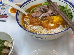 -窄巷口生烫牛肉米线(客村店)