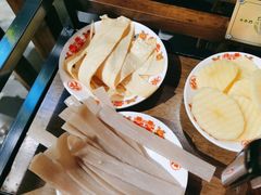 -牛市坎火锅(建设路店)