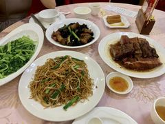 -新东源国际酒店·新东源食坊(沙井店)