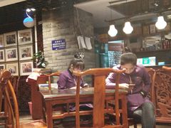 大堂-老兰家传统烧烤炒菜泡馍(小南门店)