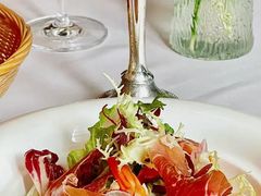 -塞纳河法国餐厅(意式风情街店)