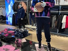 -Air Jordan(世贸天阶店)