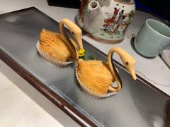 天鹅榴莲酥-韵秋荷(宝山龙湖天街店)