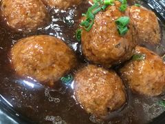 红烧狮子头-老虎土菜馆·农家土菜