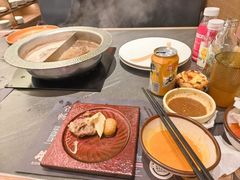 -牛YO寿喜烧·铁板烧和牛火锅自助(市府恒隆店)