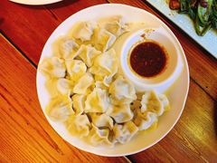 -闯关东东北农家菜(崂山石老人店)