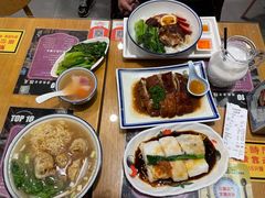-彩虹站·香港烧腊茶餐厅
