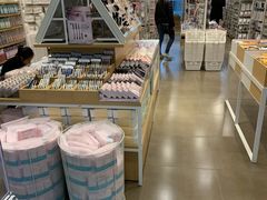-名创优品(天津市河东万达广场店)
