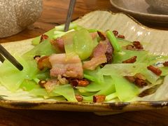 -滇香肴·云南菜蒸汽石锅鱼(云南北路店)