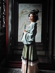 -一揽芳华汉服旗袍体验馆(拙政园店)