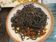 -自游人·美食一楼