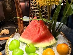 -蟹犇前•帝王蟹雪蟹(陆家嘴店)