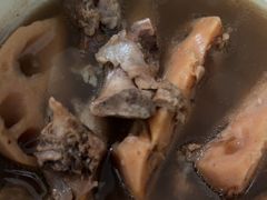 -燕子煨汤(山海关路店)