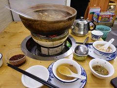 -威邵鸡煲(西华路总店)