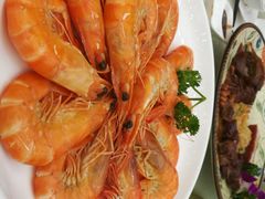 -东豪园林海鲜酒家(南港路辅路店)