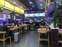 大堂-李先生牛肉面大王(成都东站西广场店)