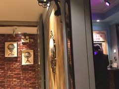 -环球梦主题KTV(曲阳生活购物中心店)