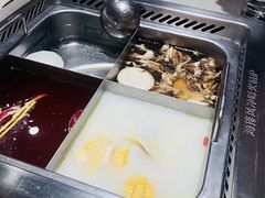 四味锅-海底捞火锅(团结桥店)