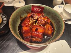 招牌红烧肉-简小舍·民间手艺菜(武昌江滩店)