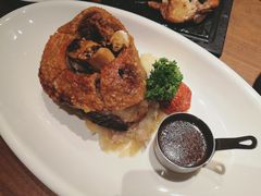 自酿啤酒脆皮烤猪肘-Ambra Haus琥珀屋精酿餐厅(宝山店)