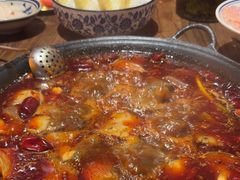 -旧街市鲜货老火锅(大光路店)