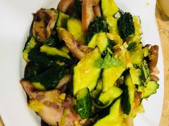 -锅贴王海鲜小馆