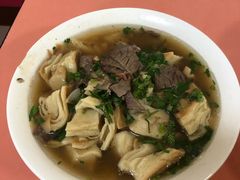 -清真·白家牛肉罩火烧老店(育才街店)