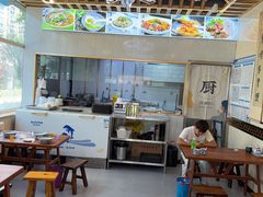 -泉儿头杂碎(杂碎师大店)