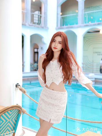 魔都新店|百年泳池边的氛围感西餐厅 